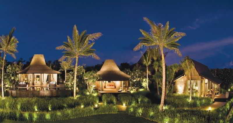 Khayangan Estate Hotel Pecatu Exterior foto